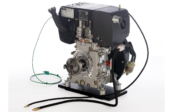 Four-stroke diesel engine for CT 110