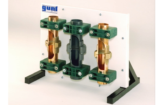 Cutaway models: various screwed pipe connections